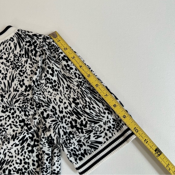 Talbots Women’s Black and White Short Sleeve Lightweight Sweater- LP - Picture 8 of 9